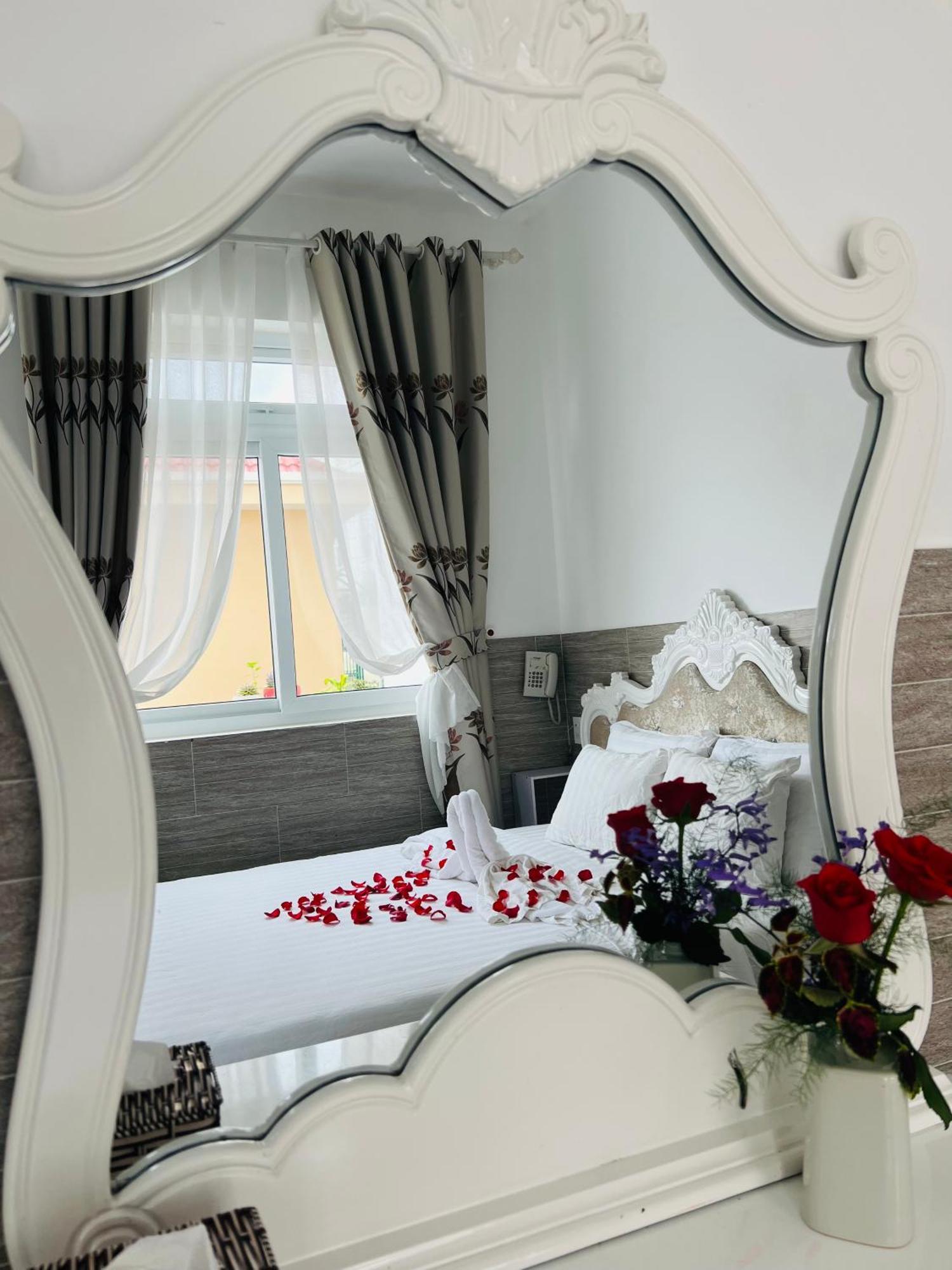 Villa - Hotel Nam Khang 2 Dalat Kültér fotó